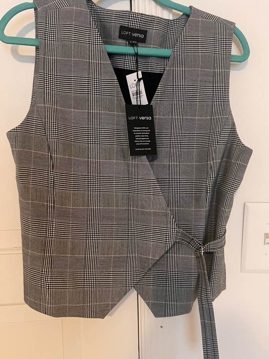 LOFT Tops - LOFT Versa Plaid Wrap Vest — Black & White